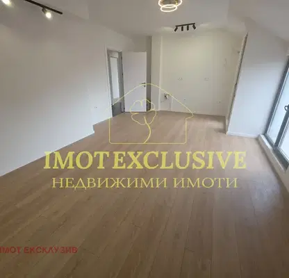 Снимка 3 — Тристаен апартамент в Съдийски, Пловдив с тераса