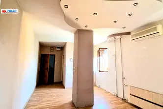 Едностаен апартамент с тераса в Тракия, Пловдив, до Църквата