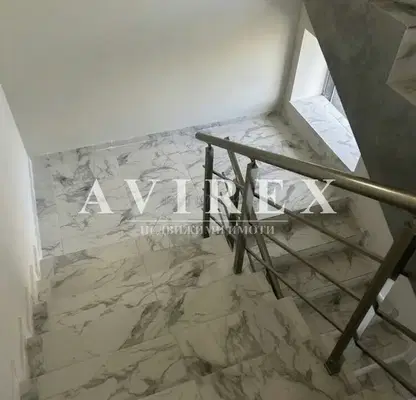 Снимка 3 — Двустаен апартамент с тераса в Тракия, Пловдив