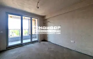 Двустаен апартамент в Тракия, Пловдив с тераса и зелени площи