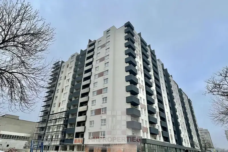 Three-room apartment with two terraces in Trakiya, Plovdiv