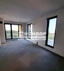 Тристаен апартамент с тераса в Тракия, Пловдив