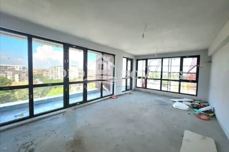3-bedroom apartment in Plovdiv, Trakiya