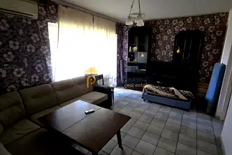 Тристаен апартамент в Пловдив, Тракия