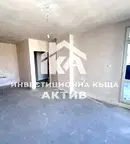 Тристаен апартамент с тераса в Тракия, Пловдив
