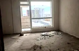 Тристаен апартамент с тераса в Тракия, Пловдив