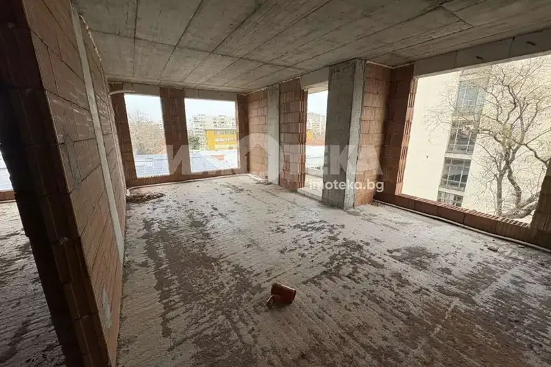 3-bedroom apartment in Plovdiv, Trakiya