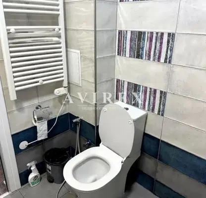Снимка 2 — Двустаен апартамент на 5-ти етаж в Тракия, Пловдив