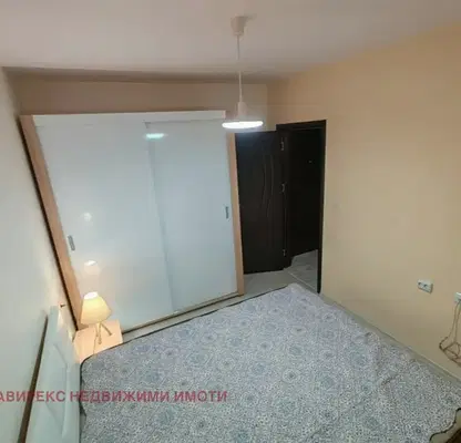 Снимка 3 — Двустаен апартамент с контролиран достъп в Тракия, Пловдив
