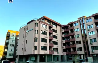 Тристаен апартамент с голяма тераса в Въстанически, Пловдив