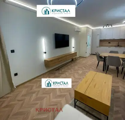 Снимка 2 — Двустаен апартамент с тераса в Кичук Париж, Пловдив
