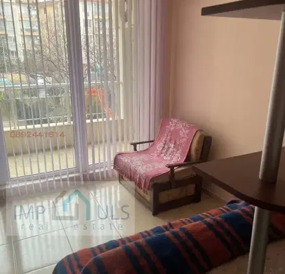 Photo 3 — Studio apartment in Pomorie center with east aspect