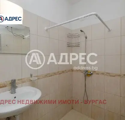 Снимка 3 — Двустаен апартамент в Бургас, Поморие