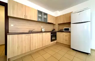 Тристаен апартамент в Бургас, Поморие