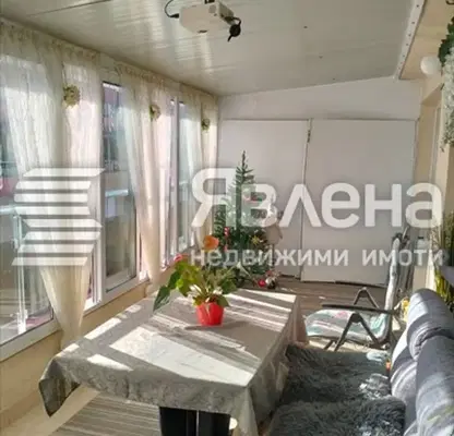 Снимка 2 — Тристаен апартамент в Бургас, Поморие