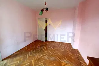 Тристаен апартамент във Варна, Провадия