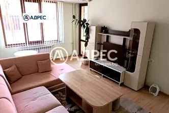 Двустаен апартамент в Раз, Бели Лом