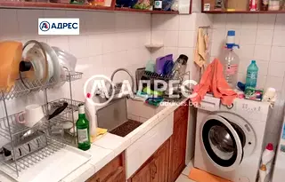 Тристаен апартамент в Раз, Бели Лом