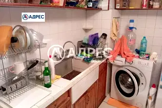Тристаен апартамент в Раз, Бели Лом