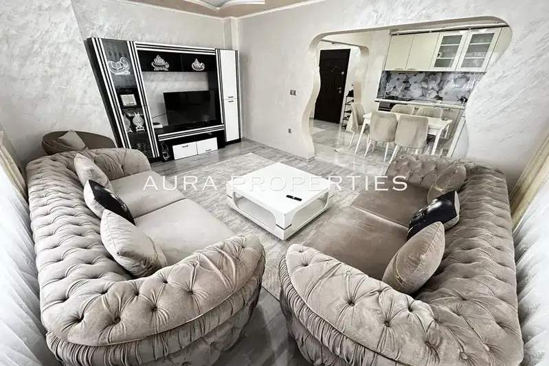 3-bedroom apartment in Раз, Център