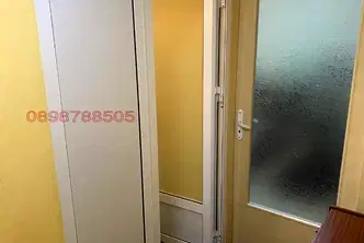 Двустаен апартамент в Раз, Орел