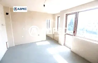 апартамент в Раз, Варош