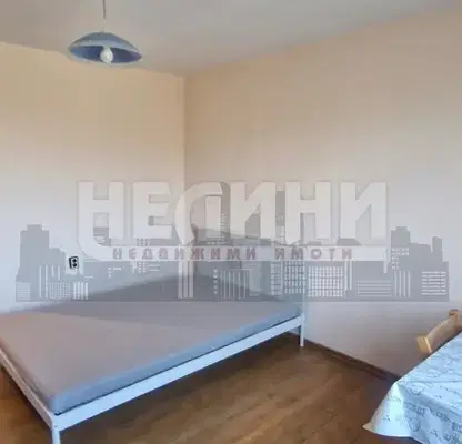 Снимка 3 — Едностаен апартамент в Русе, Център