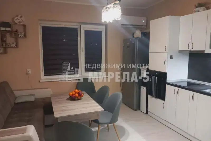 2-bedroom apartment in Ruse, Centyr
