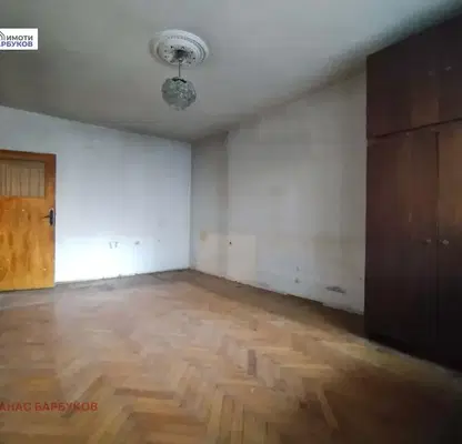 Photo 3 — apartment in Ruse, Centyr