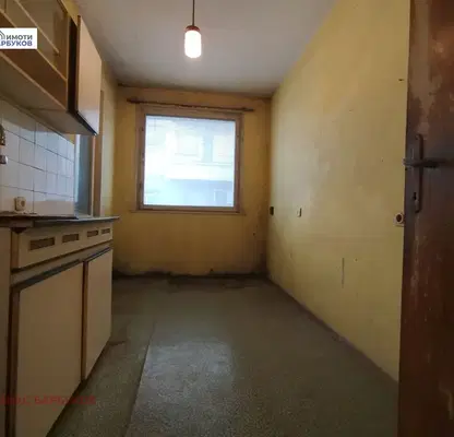 Photo 5 — apartment in Ruse, Centyr