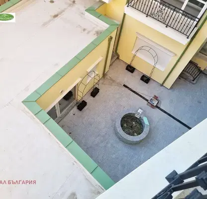 Снимка 3 — Тристаен апартамент в Русе, Център