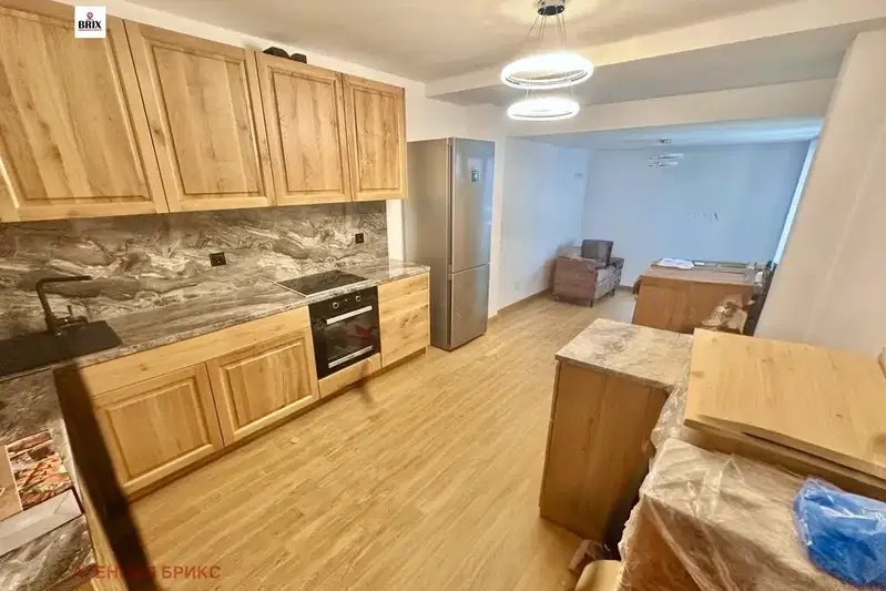3-bedroom apartment in Ruse, Centyr