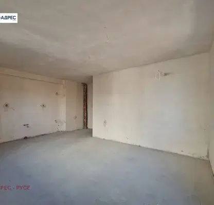 Photo 2 — 3-bedroom apartment in Ruse, Centyr