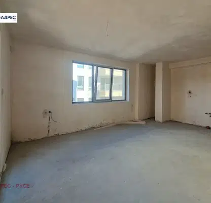 Photo 3 — 3-bedroom apartment in Ruse, Centyr