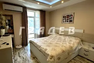 Тристаен апартамент в Русе, Център