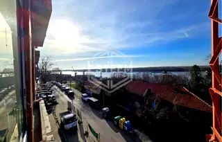 Тристаен апартамент в Русе, Център