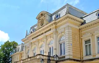 Тристаен апартамент в Русе, Център