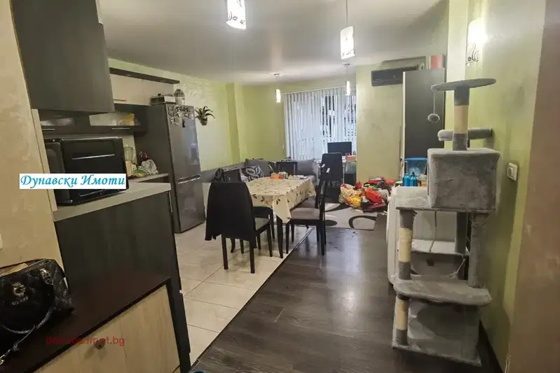 3-bedroom apartment in Ruse, Centyr