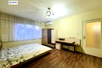 апартамент в Русе, Родина 2