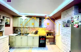 Многостаен апартамент в Русе, Родина 2