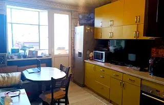 апартамент в Русе, Родина 2
