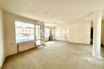 Тристаен апартамент в Русе, Широк център