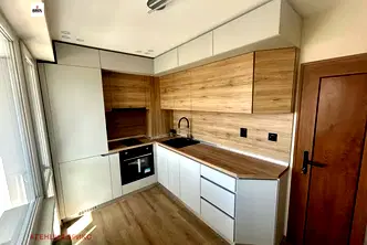 Едностаен апартамент в Русе, Възраждане