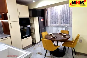 апартамент в Русе, Възраждане