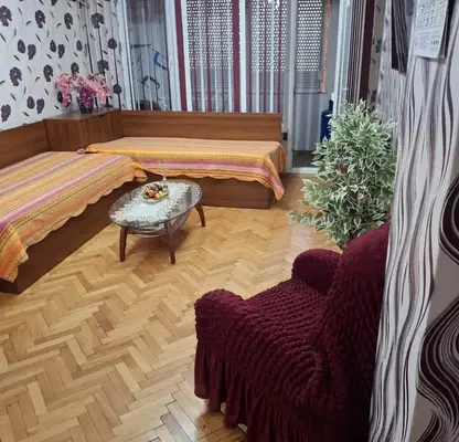 Снимка 2 — апартамент в Русе, Здравец Изток