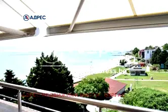 Тристаен апартамент в Бургас, с. Равда