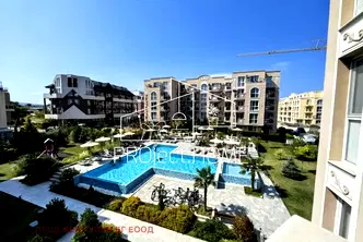 Тристаен апартамент в Бургас, с. Равда
