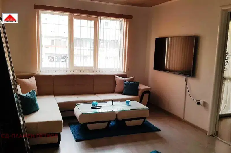 4-bedroom apartment in Shumen, 5-Ti Polk