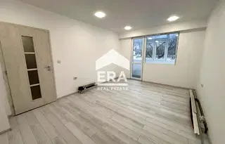 Едностаен апартамент в Шумен, Басейна