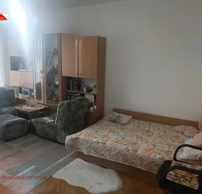 Снимка 3 — апартамент в Шумен, Болницата